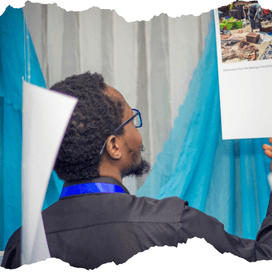 Camera icon representing a photo exhibition